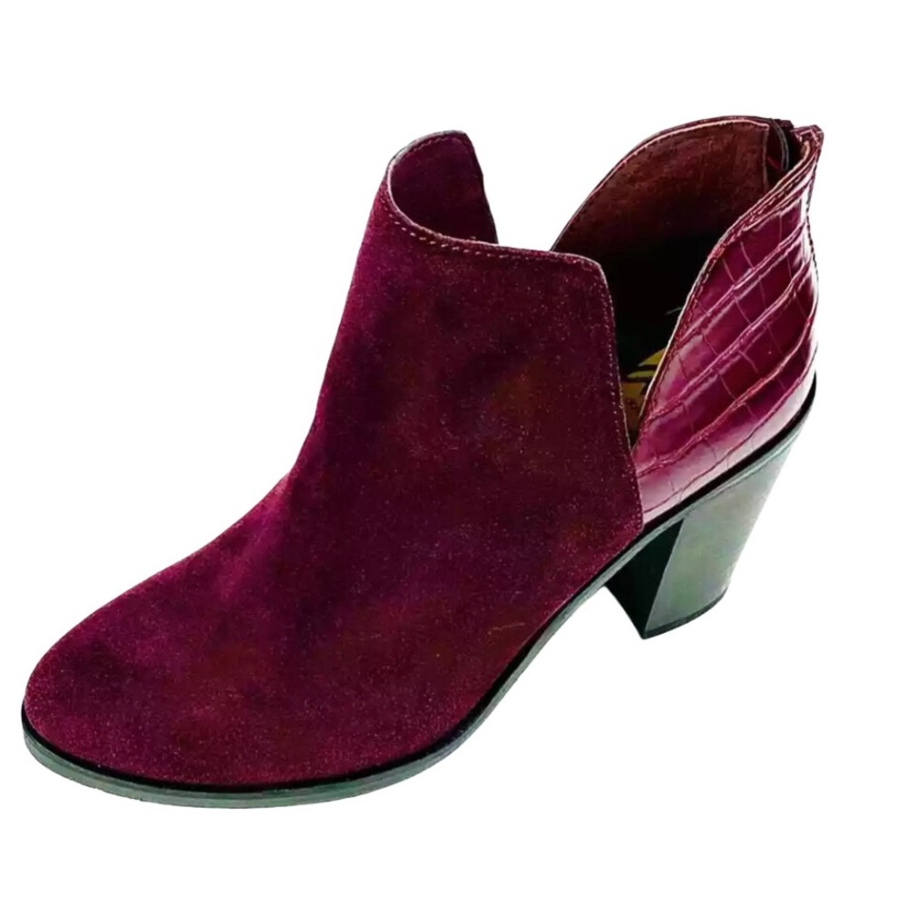 Dolce Vita Burgundy Suede Ankle Boots Size 7